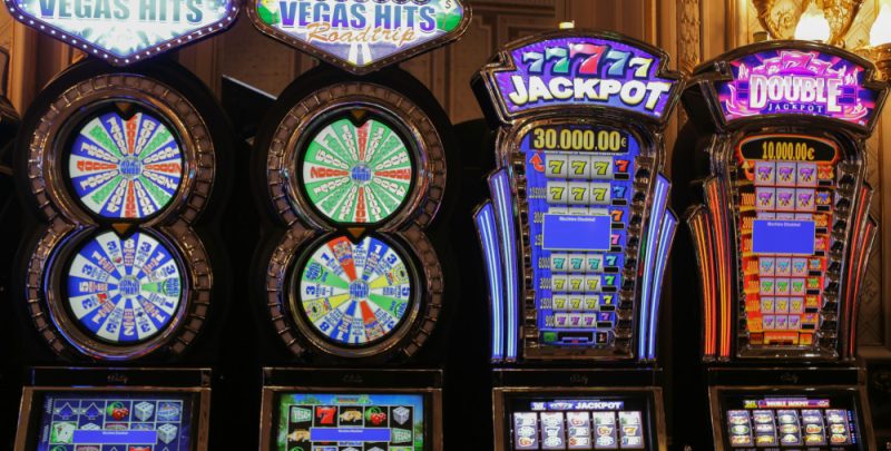 Comparatif des jeux : la salle de poker du Casino de Namur face à d&rsquo;autres casinos