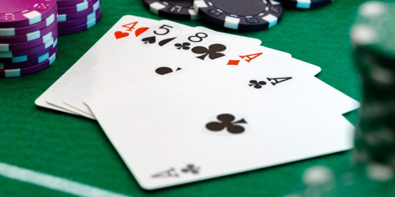 Poker 5 Card Stud : Pourquoi ce jeu est un incontournable des casinos
