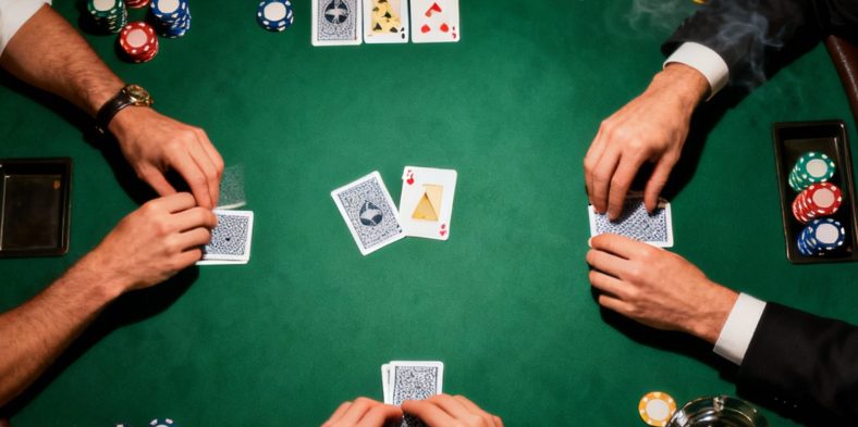 Poker Pineapple : Pourquoi ce variant excite autant les amateurs de poker