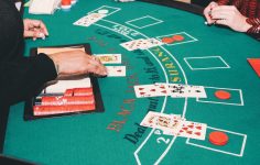 3 stratégies de base pour gagner au blackjack dès votre première main