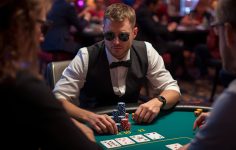Les erreurs à éviter dans une salle de poker pour maximiser vos gains