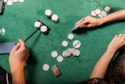 Règlement poker international : comment s&rsquo;adapter aux différentes règles