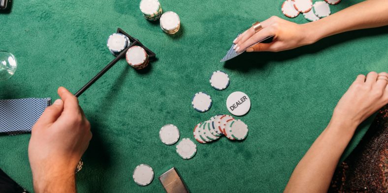 R&egrave;glement poker international : comment s&rsquo;adapter aux diff&eacute;rentes r&egrave;gles