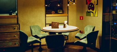 Pourquoi la salle de poker du Caesars Windsor en Ontario est incontournable