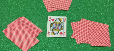 Comment réussir une soirée poker : les erreurs à éviter